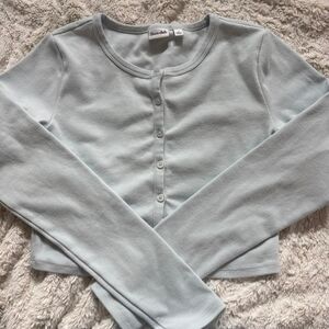 Aritzia Women's Blue Shirt